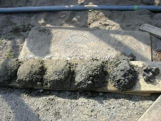 深度によって変化した砂のサンプル